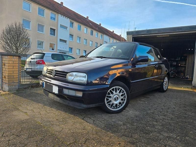 Gebraucht VW Golf Cabriolet 75 PS (55 kW) 1997 Blau Cabrio