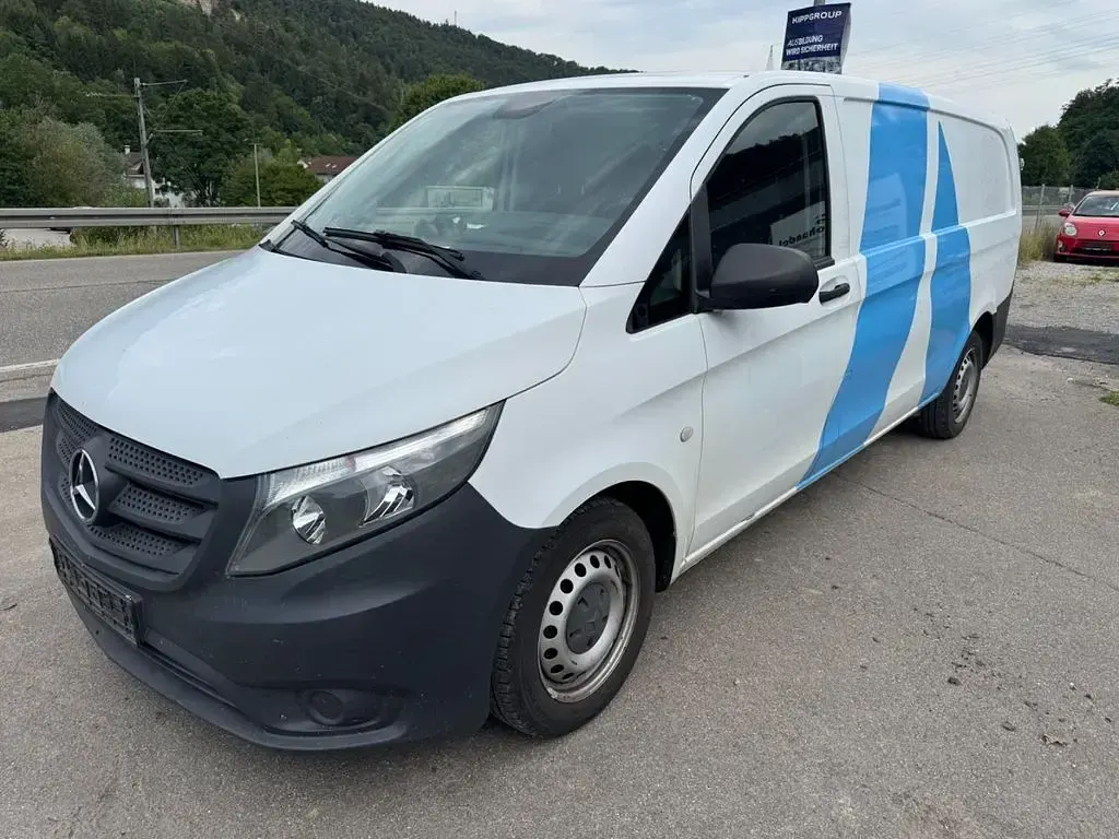 Gebraucht Mercedes Vito 114 PS (83 kW) 2016 Weiß Van