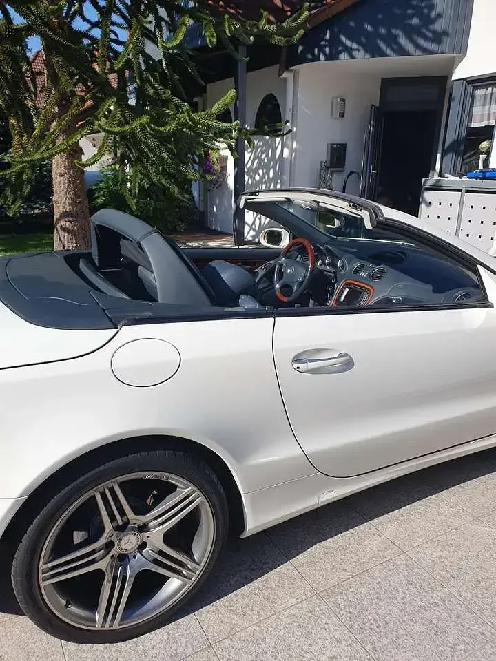 Gebraucht Mercedes SL500 506 PS (372 kW) 2002 Weiß Cabrio