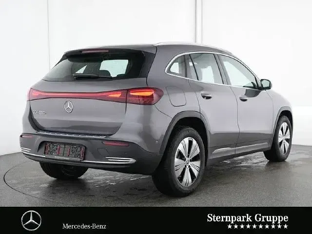 Second-hand Mercedes EQA250 139 kW (190 CP) 2025 SUV