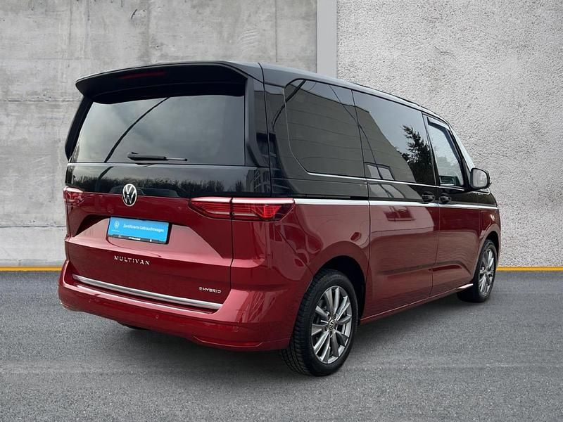 Second-hand VW Multivan Energetic 218 CP (160 kW) 2021 Negru Monovolum