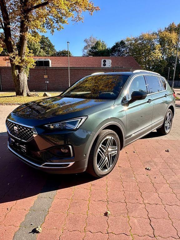 Grün Gebraucht 2019 Seat Tarraco 4Drive SUV | 23.750 € (Superpreis) - Bild 1/4