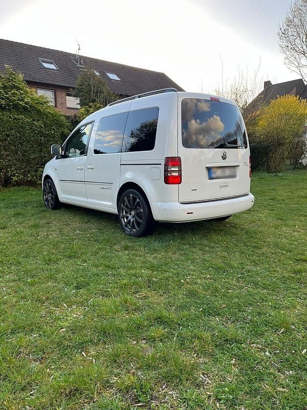 Gebraucht VW Caddy Edition 170 PS (125 kW) 2014 Weiß Van / Kleinbus
