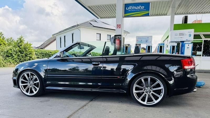 Schwarz Gebraucht 2007 Audi RS4 Sport Cabrio | 42.000 € (Teuer) - Bild 1/4
