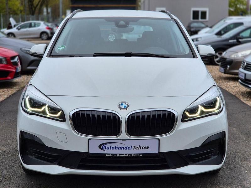 Gebraucht BMW 216 Advantage 116 PS (85 kW) 2018 Weiß Van / Kleinbus