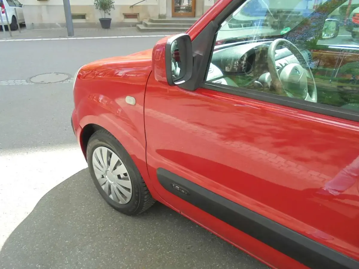 Gebraucht Renault Kangoo Privilege 95 PS (69 kW) 2008 Rot Van / Kleinbus