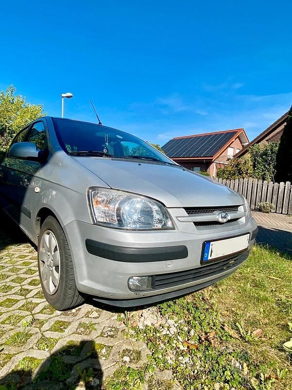 Silber Gebraucht 2005 Hyundai Getz Kleinwagen | 950 € (Fairer Preis) - Bild 1/4