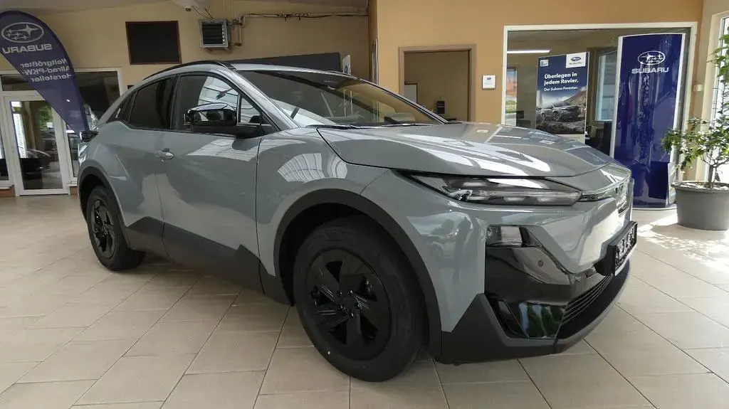 Neu Subaru Uncharted Active 164 kW (224 PS) 2026 Grau SUV