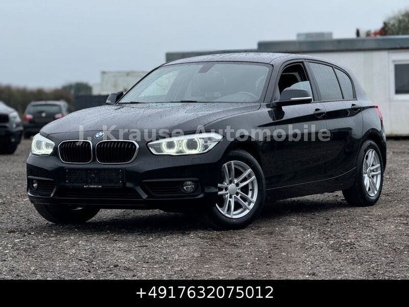 Schwarz Gebraucht 2019 BMW 118 Sport Line Kleinwagen | 10.115 € (Superpreis) - Bild 1/4