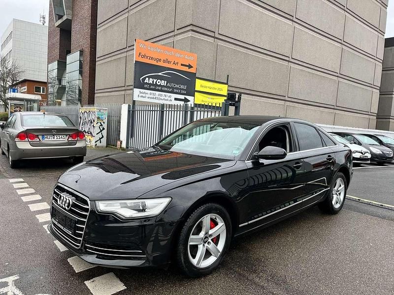 Brillantschwarz Gebraucht 2012 Audi A6 Limousine | 8.500 € (Teuer) - Bild 1/4
