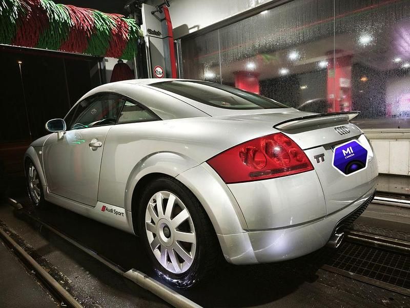 Gebraucht Audi TT Sport 179 PS (131 kW) 2000 Silber Coupé