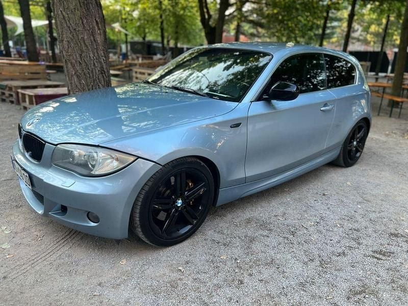 Gebraucht 2010 BMW 123 M Sport Kleinwagen | 6.000 € (Guter Preis) - Bild 1/4