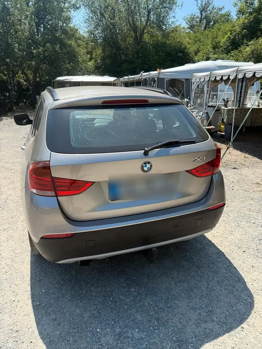 Gebraucht BMW X1 177 PS (130 kW) 2011 Grau SUV