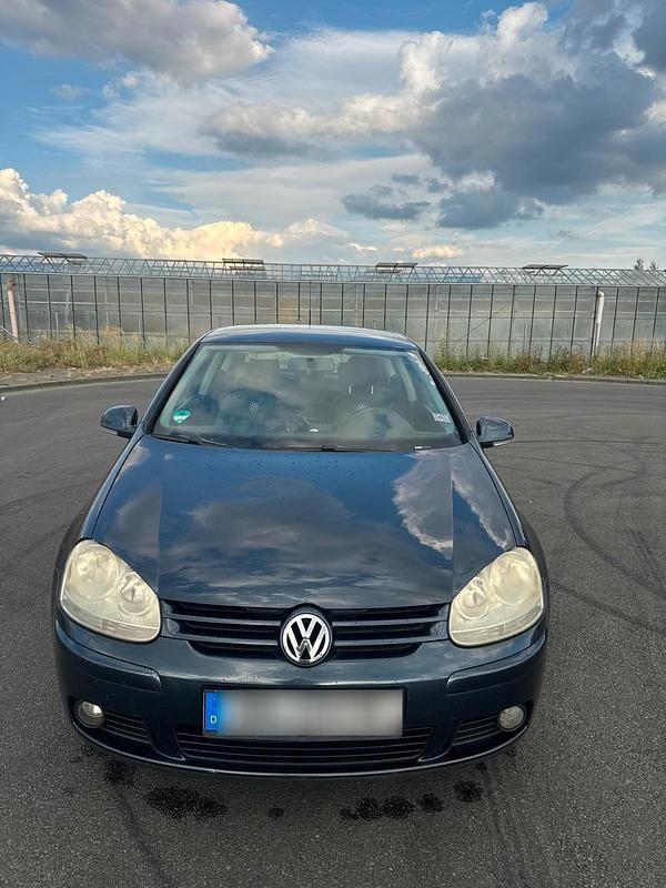 Blau Gebraucht 2009 VW Golf VI Kleinwagen | 1.850 € (Guter Preis) - Bild 1/4