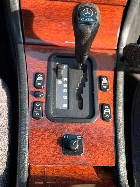 Gebraucht Mercedes 230 150 PS (110 kW) 1995 Grün Limousine