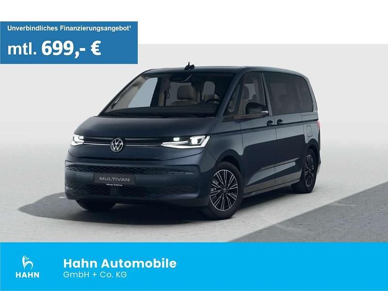 Neu VW Multivan Life 204 PS (150 kW) 2026 Starlight blue metallic Van