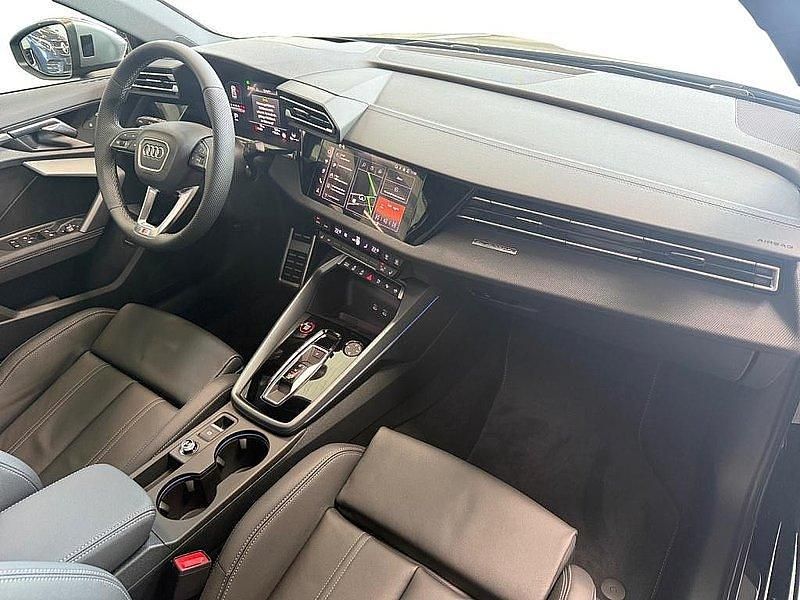 Neu Audi S3 Advanced 333 PS (244 kW) 2026 Mythosschwarz metallic Limousine