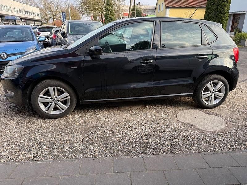Gebraucht VW Polo Match 60 PS (44 kW) 2012 Schwarz Kleinwagen