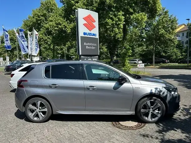 Gebraucht Peugeot 308 Allure GT-Line 131 PS (96 kW) 2019 Grau Limousine