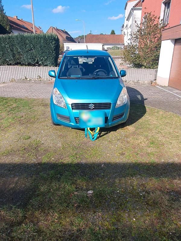 Gebraucht Suzuki Splash 86 PS (63 kW) 2009 Andere farben Kleinwagen