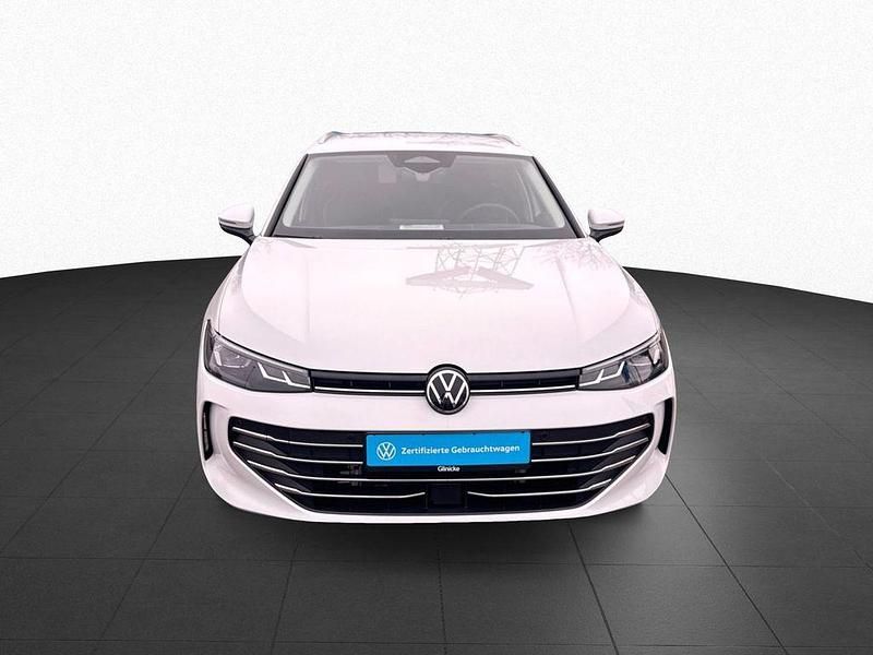 Gebraucht VW Passat Business 150 PS (110 kW) 2025 Pure white Kombi