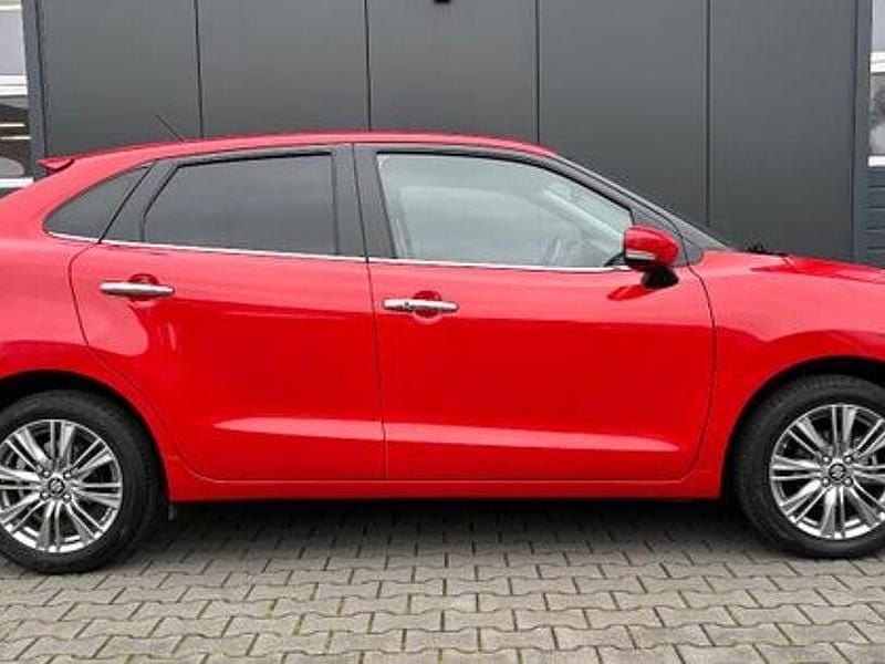 Gebraucht Suzuki Baleno Comfort 111 PS (81 kW) 2017 Rot Kleinwagen