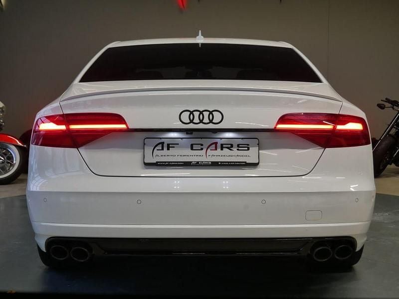 Gebraucht Audi S8 plus Sport 605 PS (444 kW) 2018 Weiß Limousine
