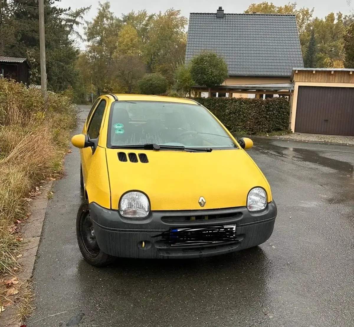 Usata Renault Twingo 58 CV (42 kW) 2003 Giallo Utilitaria