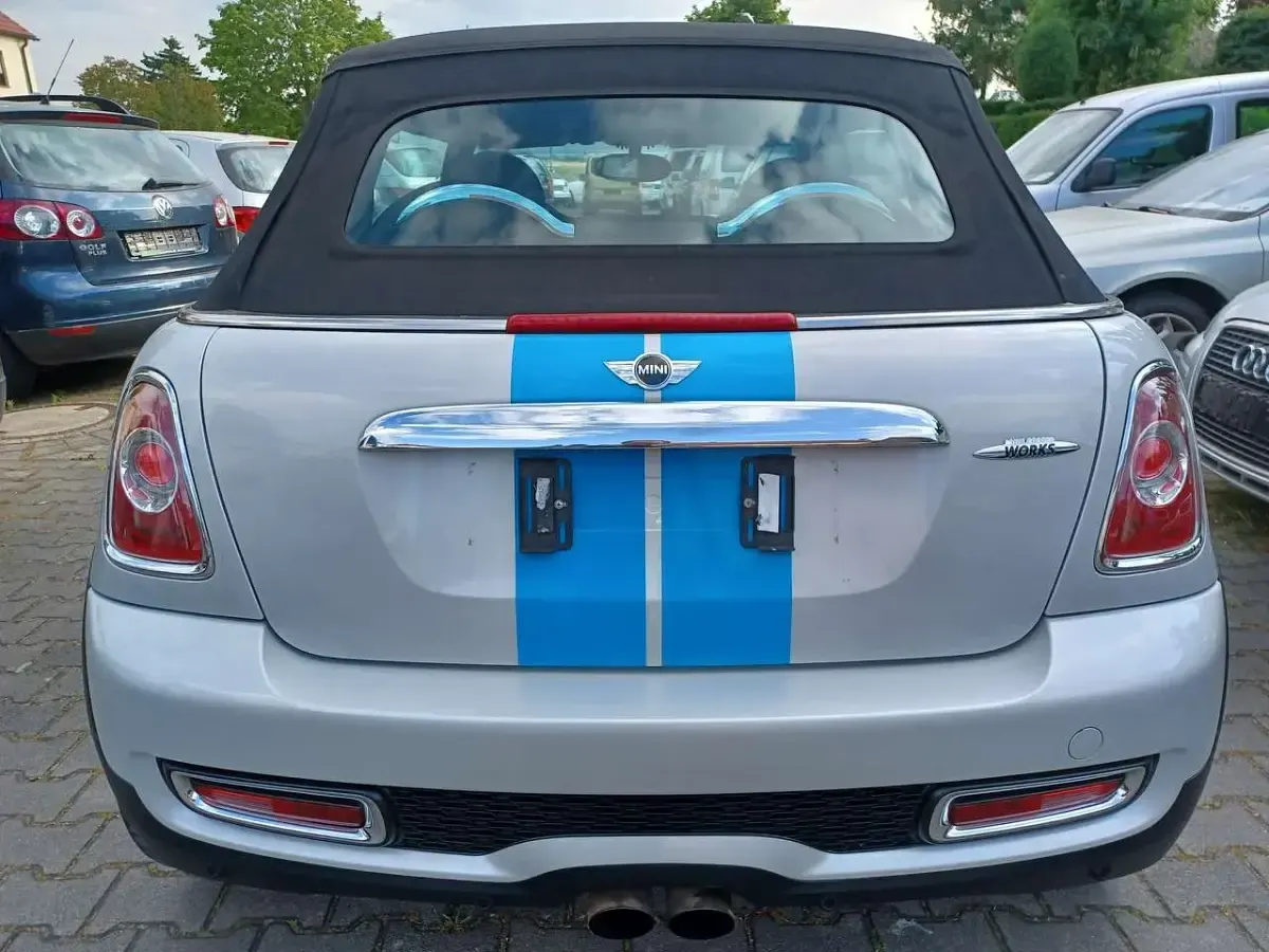 Gebraucht Mini John Cooper Works Cabriolet 211 PS (155 kW) 2011 White silver metallic Cabrio