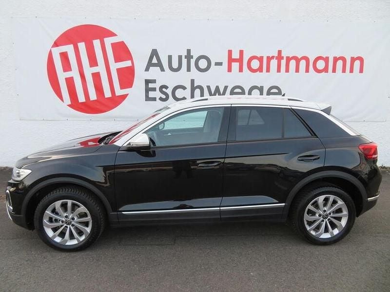 Gebraucht VW T-Roc Style 150 PS (110 kW) 2024 Deep black perleffek (metallic) SUV