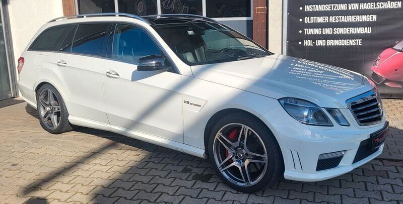 Weiß Gebraucht 2011 Mercedes E63 AMG AMG Kombi | 22.500 € (Superpreis) - Bild 1/4