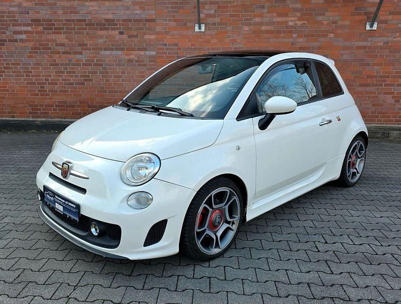 Gebraucht Abarth 500 135 PS (99 kW) 2009 Weiß Kleinwagen