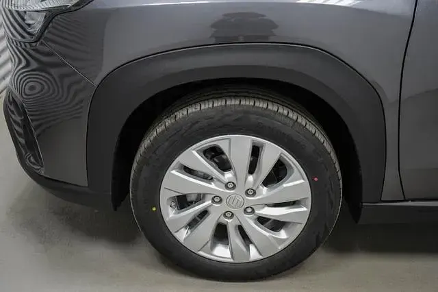 Neu Suzuki SX4 S-Cross GL 110 PS (80 kW) 2026 Titanium grey metallic (zzz) titanium grey metallic (zzz) SUV