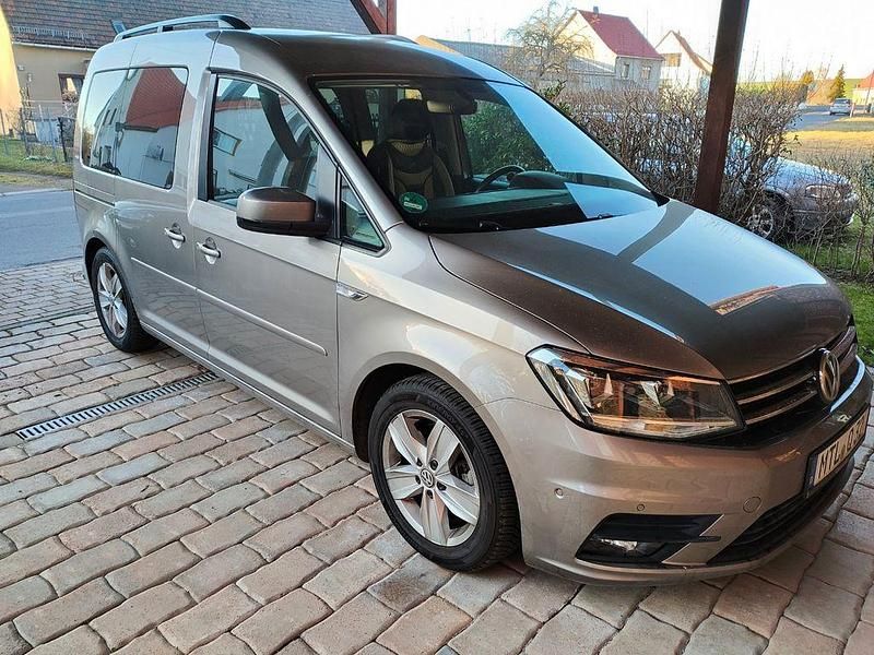 Gebraucht VW Caddy 125 PS (91 kW) 2018 Beige Van / Kleinbus