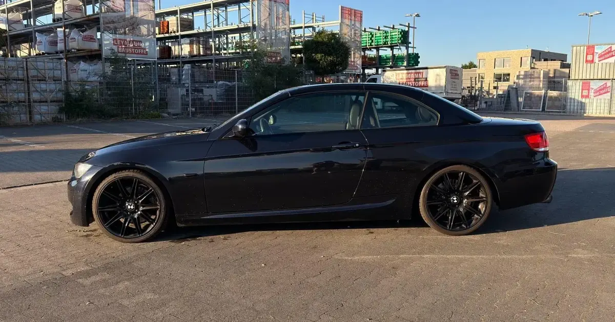 Gebraucht BMW 330 Cabriolet 272 PS (200 kW) 2009 Schwarz Cabrio
