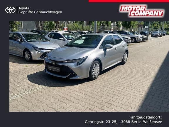 Shimmering silver metallic Gebraucht 2022 Toyota Corolla Business Edition | 22.315 € (Fairer Preis) - Bild 1/4