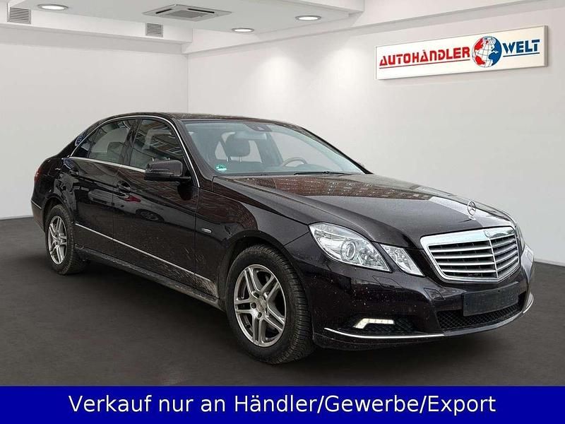 Gebraucht Mercedes E350 292 PS (214 kW) 2010 Braun Limousine