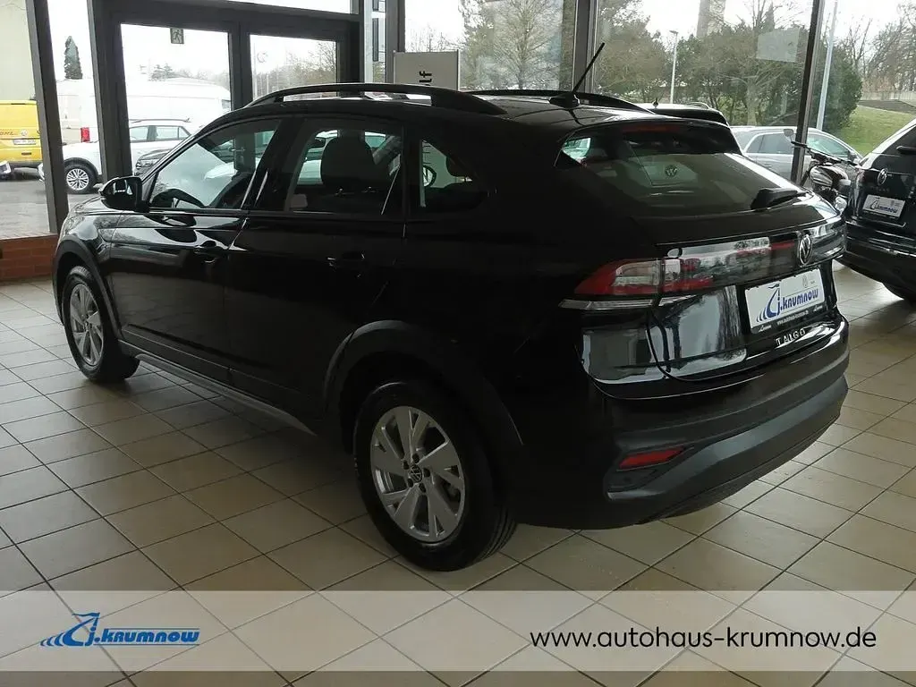 Gebraucht VW Taigo Life 110 PS (80 kW) 2023 Deep black perleffekt SUV