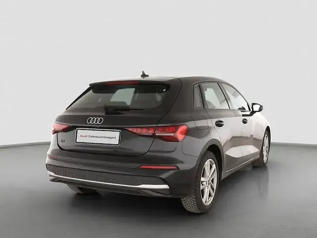 Gebraucht Audi A3 Ambiente 150 PS (110 kW) 2026 Mythosschwarz metallic