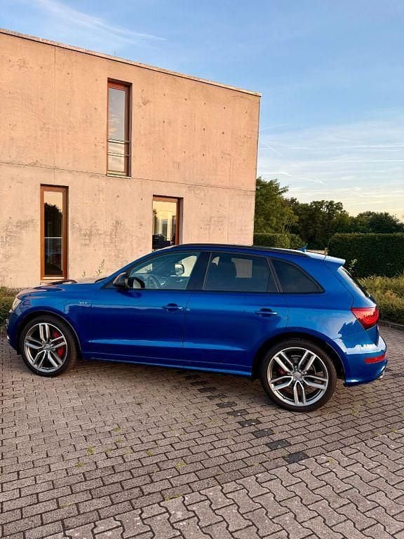 Blau Gebraucht 2016 Audi SQ5 Competition SUV | 25.990 € (Fairer Preis) - Bild 1/4