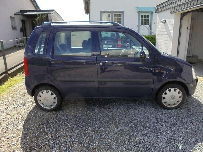 Gebraucht Opel Agila 75 PS (55 kW) 2003 Blau Kleinwagen