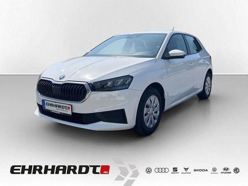 Weiß Gebraucht 2022 Skoda Fabia Active Limousine | 12.990 € (Fairer Preis) - Bild 1/3