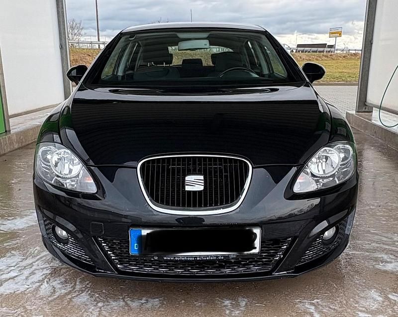 Gebraucht Seat Leon 125 PS (91 kW) 2010 Schwarz Kleinwagen