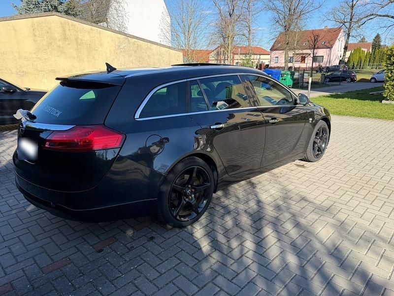 Gebraucht Opel Insignia OPC 160 PS (117 kW) 2012 Schwarz Kombi