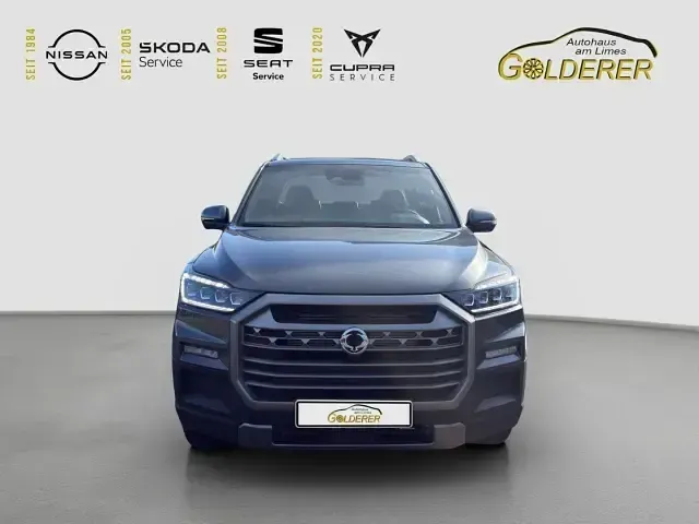 Neu KGM Musso 201 PS (147 kW) 2026 Grau Pickup