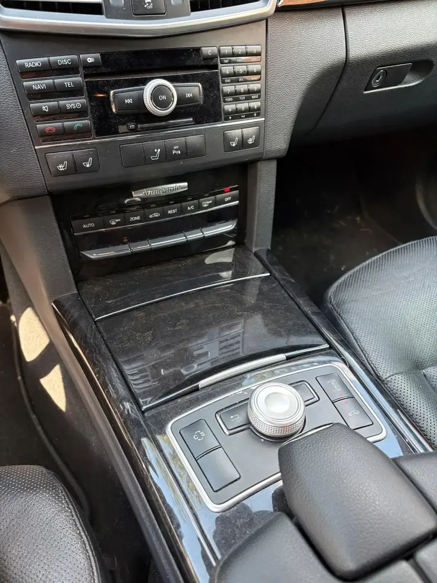 Gebraucht Mercedes E350 231 PS (169 kW) 2010 Schwarz Kombi