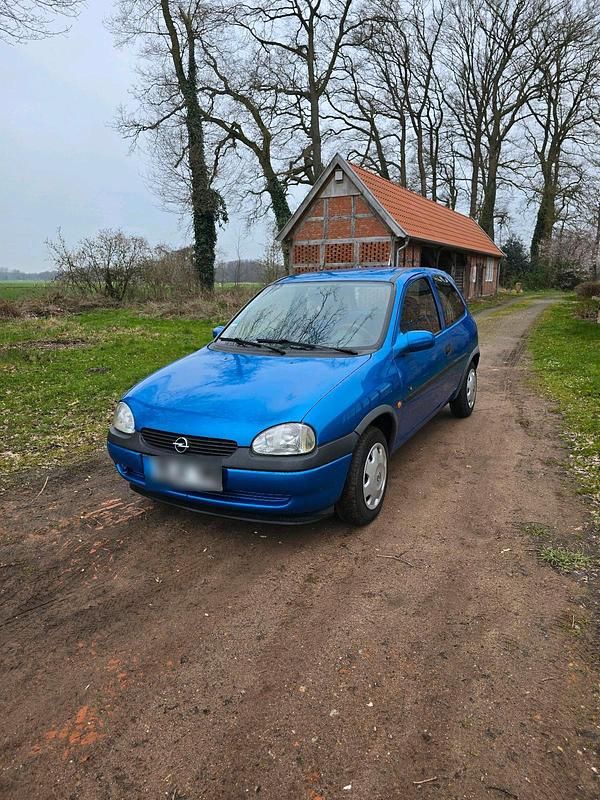 Gebraucht Opel Corsa 54 PS (39 kW) 1999 Blau Kleinwagen