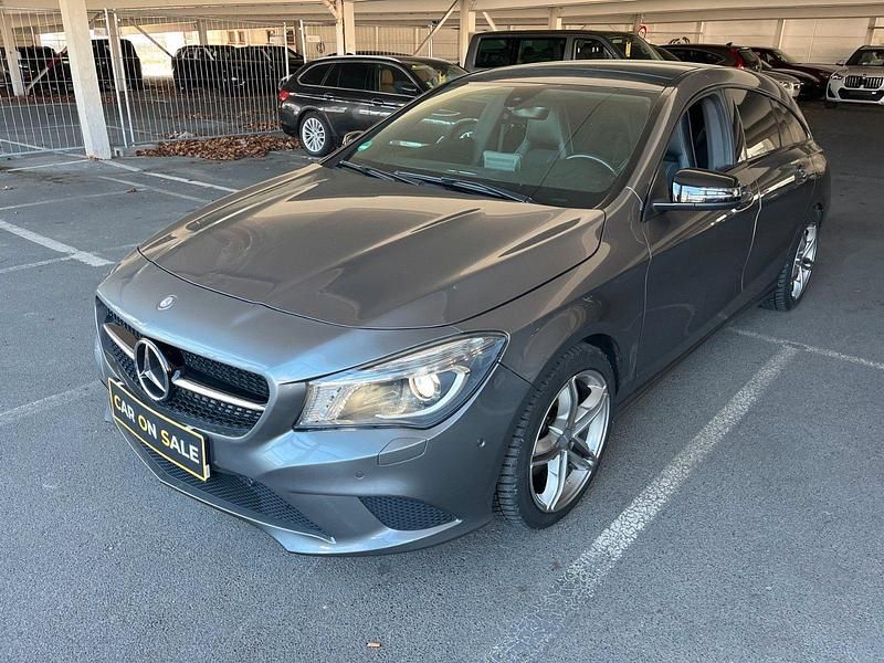 Gebraucht Mercedes CLA200 156 PS (114 kW) 2016 Grau Kombi