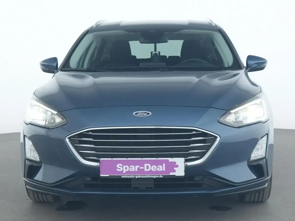 Gebraucht Ford Focus Titanium X 150 PS (110 kW) 2022 Chroma blau Limousine