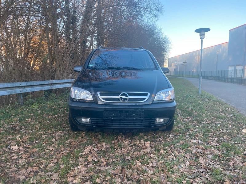 Schwarz Gebraucht 2003 Opel Zafira Van / Kleinbus | 1.700 € (Superpreis) - Bild 1/4